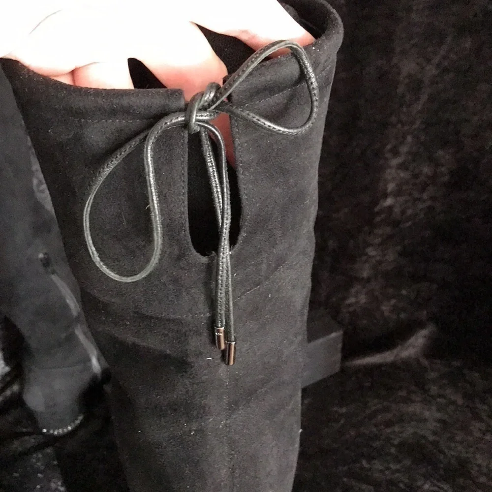 MICHAEL MICHAEL KORS—Jamie Stretch Over-the-Knee Mid-Heel Boots — Size 5 1/2